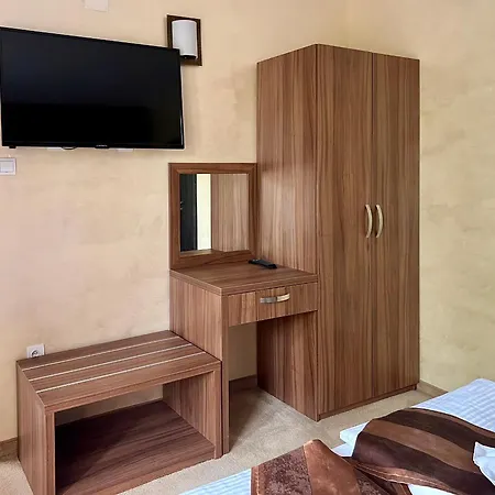 Hotel Family Kontesa 3*